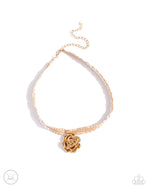 Load image into Gallery viewer, Paparazzi Seize the Spring - Gold
