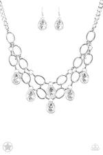 Load image into Gallery viewer, Paparazzi Show-Stopping Shimmer - White
